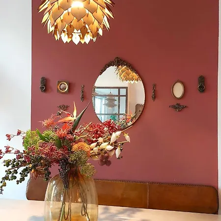 Canal House With A Unique View Amszterdam