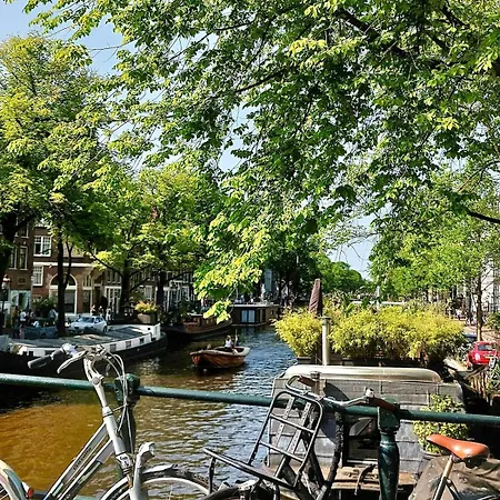 Appartement Canal House With A Unique View Amsterdam