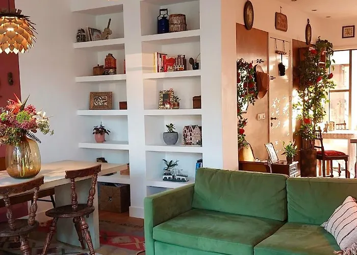 Canal House With A Unique View Appartement *